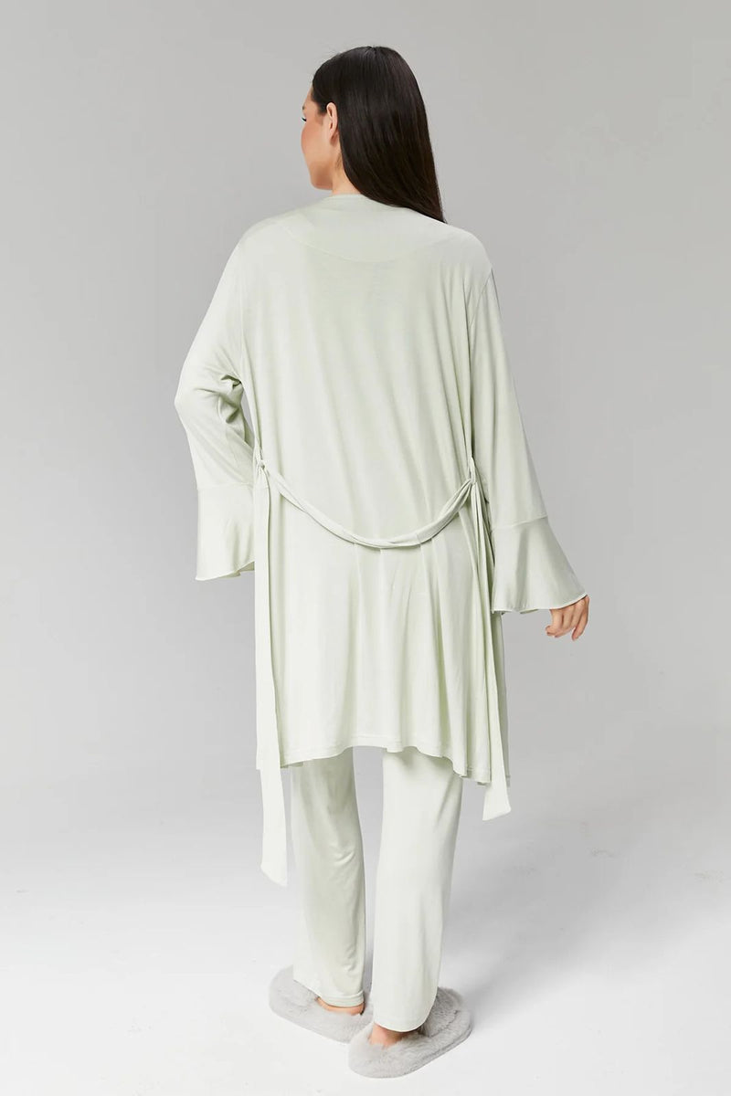 Double Breasted 3-Pieces
Maternity & Nursing Pajamas
With Robe Mint - 052